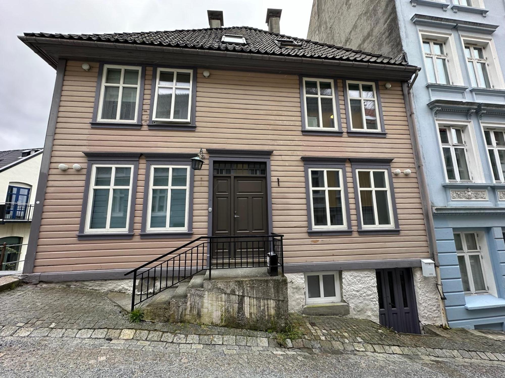 Ferienwohnung Sjarmerende Bolig Like Ved Togstasjonen Bergen Exterior foto
